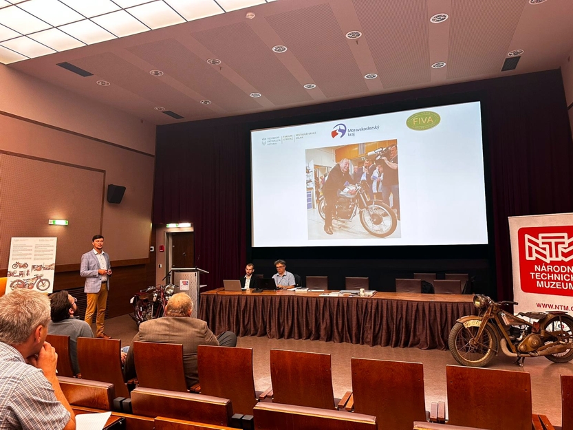 říjen 2023 - Seminář technické památky, Národní technické muzeum Praha - Restaurátorská dílna - Aktivní účast s podílem na organizaci